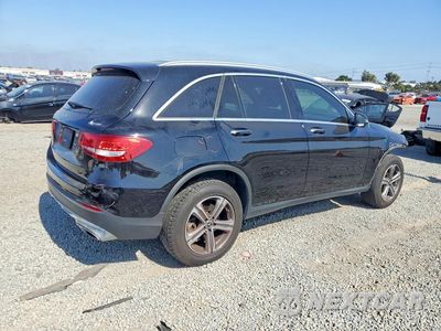 Trzecie zdjęcie samochodu z tyłu: 2018 MERCEDES-BENZ GLC 300 4MATIC VIN:WDC0G4KB6JV094935 - miniatura