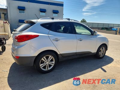 Trzecie zdjęcie samochodu z tyłu: 2012 HYUNDAI TUCSON GLS VIN:KM8JU3AC2CU521684 - miniatura