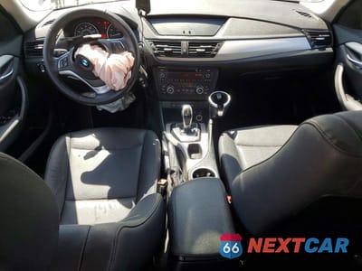 Zdjęcie 8 z 13 samochodu: 2015 BMW X1 SDRIVE28I VIN:WBAVM1C55FV319457 - miniatura