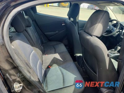 Zdjęcie 10 z 13 samochodu: 2020 TOYOTA YARIS HATCHBACK LE VIN:3MYDLBJV1LY707151 - miniatura