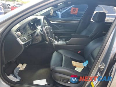 Zdjęcie 7 z 12 samochodu: 2013 BMW 550 I VIN:WBAFR9C50DDX79875 - miniatura