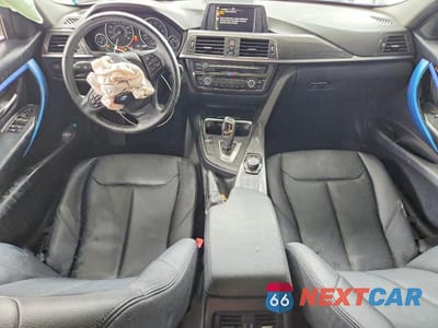 Zdjęcie 8 z 12 samochodu: 2015 BMW 320 I XDRIVE VIN:WBA3C3G53FNS73661 - miniatura