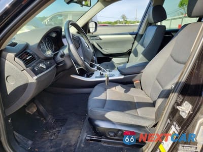 Zdjęcie 7 z 13 samochodu: 2012 BMW X3 VIN:5UXWX5C57CL725946 - miniatura