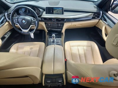 Zdjęcie 8 z 13 samochodu: 2018 BMW X5 XDRIVE35I VIN:5UXKR0C59JL074277 - miniatura
