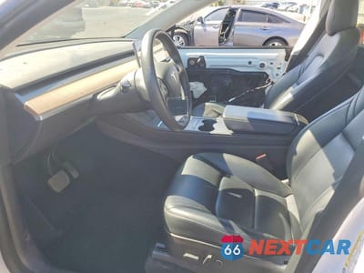 Zdjęcie 7 z 13 samochodu: 2021 TESLA MODEL Y VIN:5YJYGDEE8MF229415 - miniatura