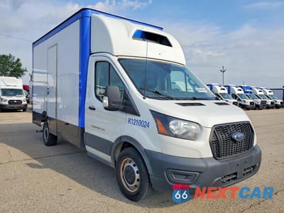 Czwarte zdjęcie samochodu z boku: 2020 FORD TRANSIT DELIVERY TRUCK VIN:1FDBW5Z80LKB80372 - miniatura