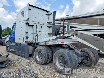 Trzecie zdjęcie samochodu z tyłu: 2021 FREIGHTLINER CASCADIA 126 SEMI TRUCK VIN:3AKJHHDR8MSMG9077 - miniatura
