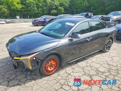 2025 KIA K4 GT LINE 3KPFW4DE2SE152832 - główne zdjęcie licytacji z USA - miniatura