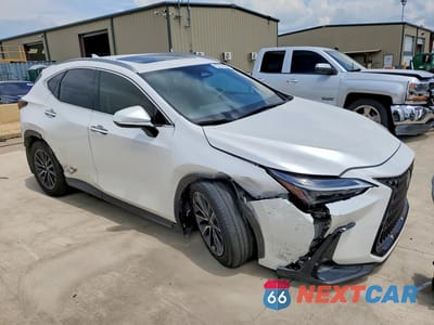 Czwarte zdjęcie samochodu z boku: 2025 LEXUS NX 250 PREMIUM VIN:JTJGDCAZ2S5024420 - miniatura