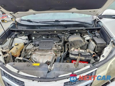Zdjęcie 12 z 14 samochodu: 2014 TOYOTA RAV4 XLE VIN:2T3WFREV8EW121198 - miniatura