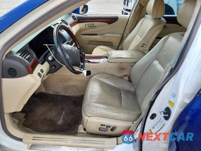 Zdjęcie 7 z 12 samochodu: 2010 LEXUS LS 460 VIN:JTHBL5EF9A5096093 - miniatura