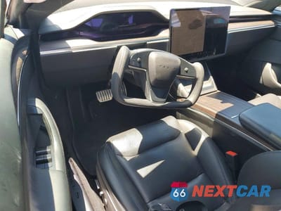 Zdjęcie 8 z 13 samochodu: 2023 TESLA MODEL S VIN:5YJSA1E53PF500181 - miniatura