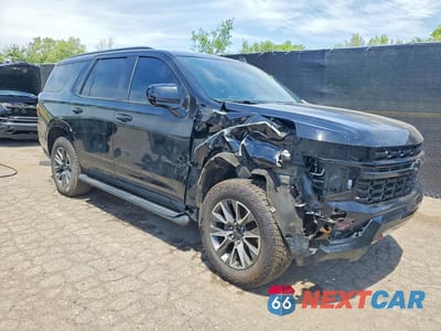 Czwarte zdjęcie samochodu z boku: 2023 CHEVROLET TAHOE K1500 Z71 VIN:1GNSKPKD0PR185689 - miniatura