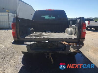 Zdjęcie 6 z 12 samochodu: 2011 CHEVROLET SILVERADO C1500 LT VIN:3GCPCSE02BG185466 - miniatura