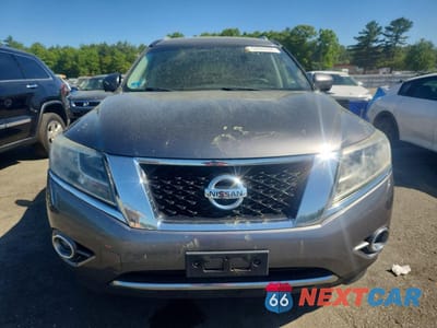 Piąte zdjęcie samochodu w środku: 2016 NISSAN PATHFINDER SL VIN:5N1AR2MM6GC636378 - miniatura