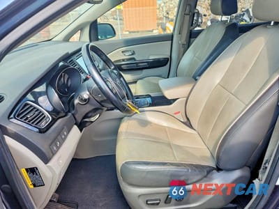 Zdjęcie 7 z 13 samochodu: 2016 KIA SEDONA SX VIN:KNDMC5C12G6169762 - miniatura