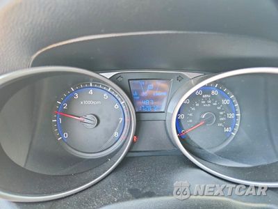 Zdjęcie 9 z 13 samochodu: 2015 HYUNDAI TUCSON GLS VIN:KM8JTCAFXFU006921 - miniatura