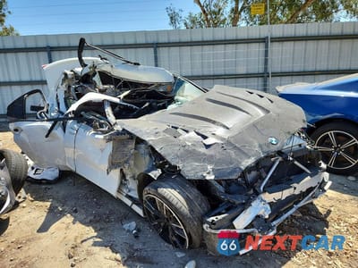 Czwarte zdjęcie samochodu z boku: 2020 BMW M340I VIN:WBA5U7C03LFH04693 - miniatura