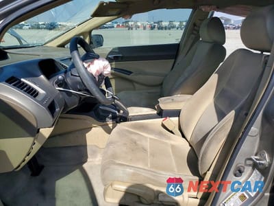 Zdjęcie 7 z 12 samochodu: 2006 HONDA CIVIC LX VIN:1HGFA16506L089383 - miniatura