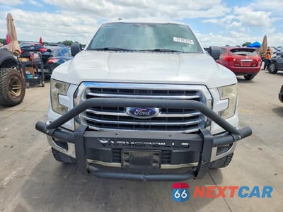 Piąte zdjęcie samochodu w środku: 2015 FORD F150 SUPERCREW VIN:1FTEW1EF7FKD26589 - miniatura