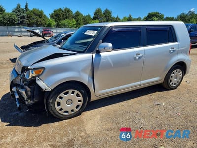 2015 SCION XB BASE JTLZE4FE7FJ075773 - główne zdjęcie licytacji z USA - miniatura