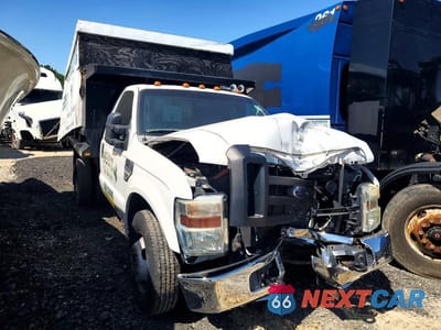 Czwarte zdjęcie samochodu z boku: 2009 FORD F350 SUPER DUTY VIN:1FDWF36579EA18438 - miniatura