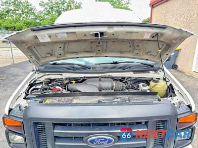 Zdjęcie 7 z 14 samochodu: 2014 FORD ECONOLINE E250 VAN VIN:1FTNE2EW0EDB18825 - miniatura