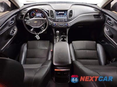 Zdjęcie 8 z 12 samochodu: 2018 CHEVROLET IMPALA LT VIN:2G1105S30J9127811 - miniatura