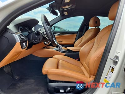 Zdjęcie 7 z 12 samochodu: 2019 BMW 530 I VIN:WBAJA5C53KWW22224 - miniatura