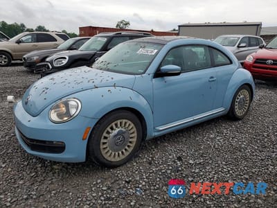 2014 VOLKSWAGEN BEETLE 3VWJP7AT5EM615758 - główne zdjęcie licytacji z USA - miniatura