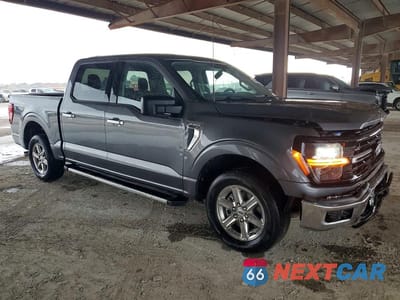 Czwarte zdjęcie samochodu z boku: 2025 FORD F150 XLT VIN:1FTEW3KP9SKE53802 - miniatura