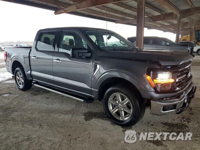 Czwarte zdjęcie samochodu z boku: 2025 FORD F150 XLT VIN:1FTEW3KP9SKE53802 - miniatura