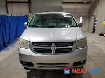 Piąte zdjęcie samochodu w środku: 2009 DODGE GRAND CARAVAN SXT VIN:2D8HN541X9R564554 - miniatura