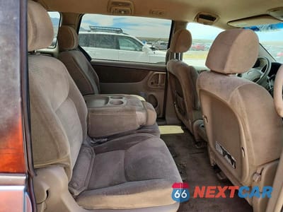 Zdjęcie 10 z 12 samochodu: 2008 TOYOTA SIENNA VIN:5TDZK23C28S208473 - miniatura