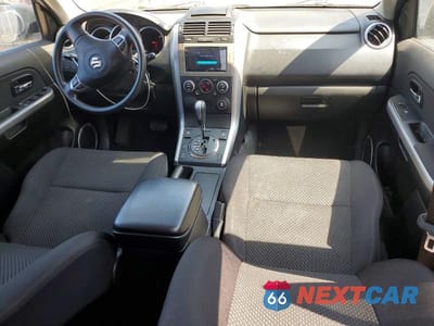 Zdjęcie 8 z 13 samochodu: 2012 SUZUKI GRAND VITARA PREMIUM VIN:JS3TD0D2XC4101915 - miniatura