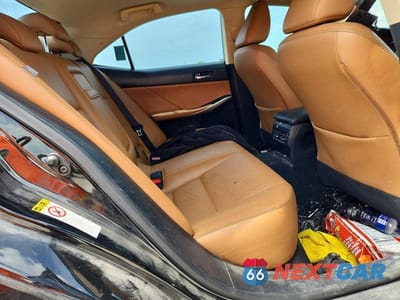 Zdjęcie 10 z 12 samochodu: 2016 LEXUS IS 200T VIN:JTHBA1D2XG5028407 - miniatura