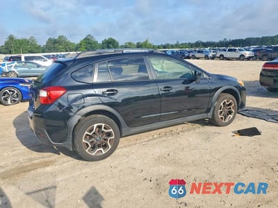 Trzecie zdjęcie samochodu z tyłu: 2017 SUBARU CROSSTREK PREMIUM VIN:JF2GPABC6H8200483 - miniatura