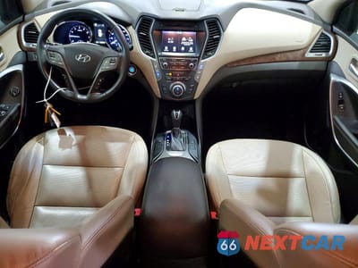 Zdjęcie 8 z 13 samochodu: 2017 HYUNDAI SANTA FE SE VIN:KM8SNDHF8HU169306 - miniatura