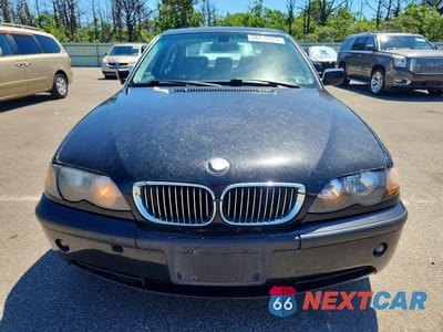 Piąte zdjęcie samochodu w środku: 2005 BMW 330 XI VIN:WBAEW53435PN40003 - miniatura