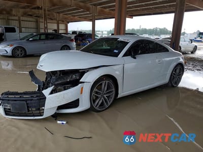 2017 AUDI TT TRUC5AFV5H1002555 - główne zdjęcie licytacji z USA - miniatura