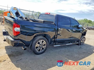 Trzecie zdjęcie samochodu z tyłu: 2018 TOYOTA TUNDRA 1794 EDITION VIN:5TFAY5F17JX730751 - miniatura