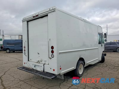 Trzecie zdjęcie samochodu z tyłu: 2022 FORD F59 VIN:1F64F5KN2N0A12005 - miniatura