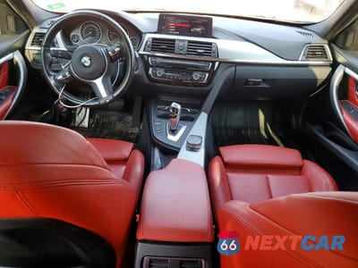 Zdjęcie 8 z 12 samochodu: 2018 BMW 330 XI VIN:WBA8D9C53JA614925 - miniatura