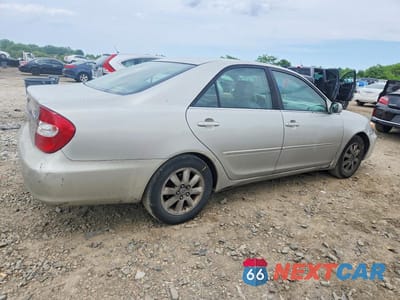 Trzecie zdjęcie samochodu z tyłu: 2003 TOYOTA CAMRY XLE VIN:4T1BE30K13U665365 - miniatura