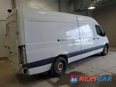 Trzecie zdjęcie samochodu z tyłu: 2021 MERCEDES BENZ SPRINTER 2500 DELIVERY VAN VIN:W1Y4DCHY0MT049572 - miniatura