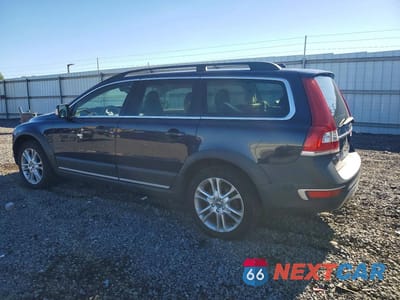 Drugie zdjęcie samochodu z przodu: 2016 VOLVO XC70 T5 PREMIER VIN:YV4612NK3G1238679 - miniatura