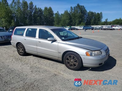 Czwarte zdjęcie samochodu z boku: 2006 VOLVO V70 VIN:YV1SW640862577418 - miniatura