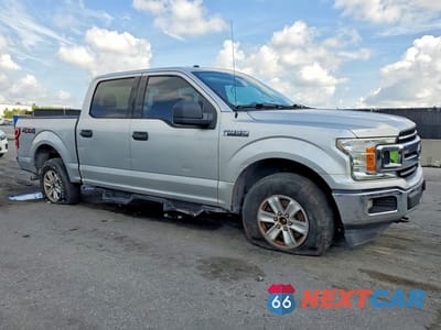 Czwarte zdjęcie samochodu z boku: 2018 FORD F150 SUPERCREW VIN:1FTEW1E54JFC64271 - miniatura
