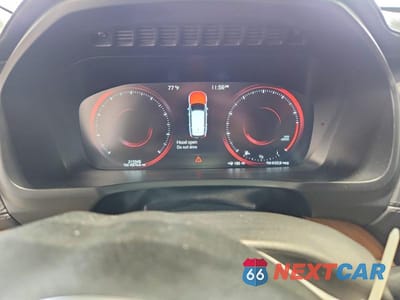 Zdjęcie 9 z 13 samochodu: 2016 VOLVO XC90 T6 VIN:YV4A22PL9G1014474 - miniatura