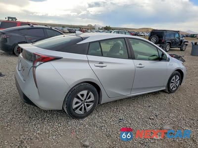 Trzecie zdjęcie samochodu z tyłu: 2018 TOYOTA PRIUS TWO VIN:JTDKBRFU6J3602497 - miniatura
